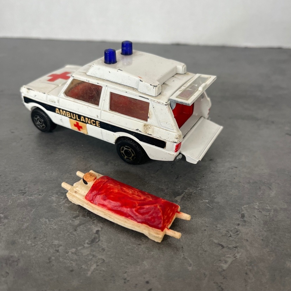 Corgi Toys Whizzwheels Vigilant Range Rover Ambulance Diecast Car St Britain VTG